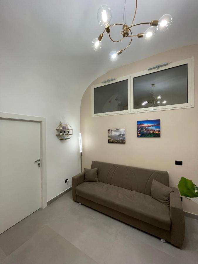 Casa Vacanza Carme 那不勒斯 外观 照片