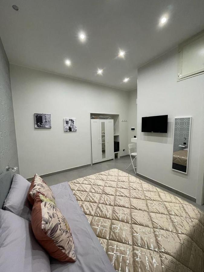 Casa Vacanza Carme 那不勒斯 外观 照片