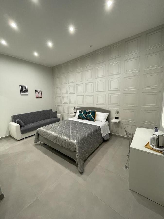 Casa Vacanza Carme 那不勒斯 外观 照片